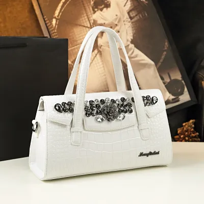Luxury handbag for party